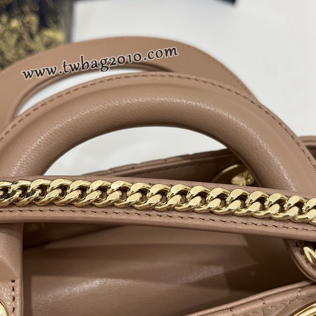 Dior专柜新款Lady女包迪奥高仿原单豆沙粉金Classic Lady戴妃包三格手提女包 djfk1421